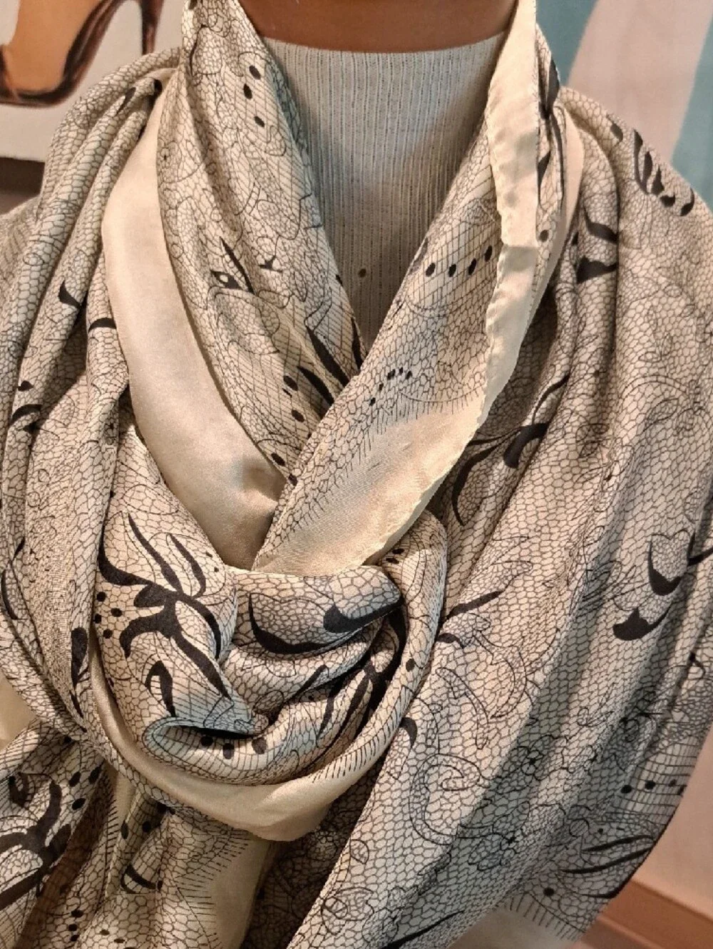 Valentino garavani large